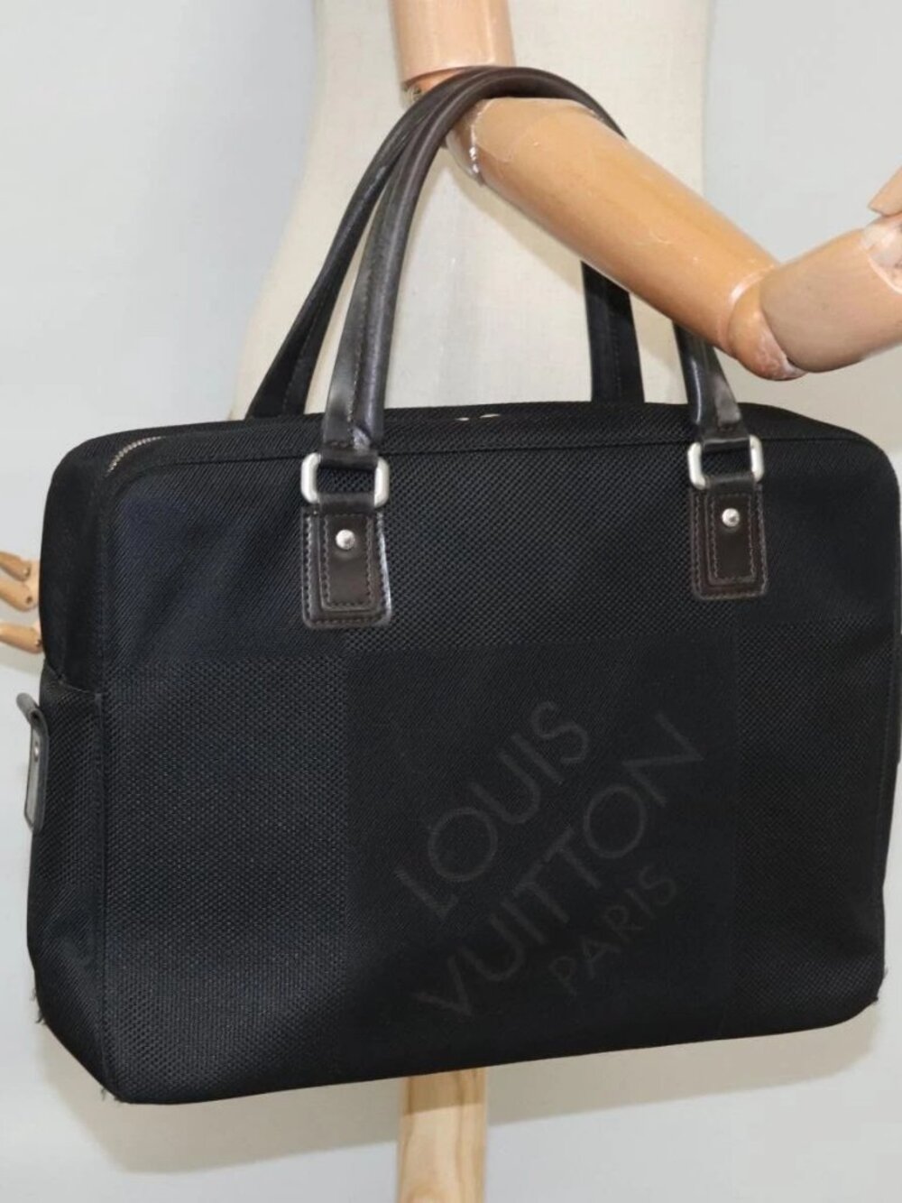 LOUIS VUITTON Damier Geant Yak Business Bag Black Noir
